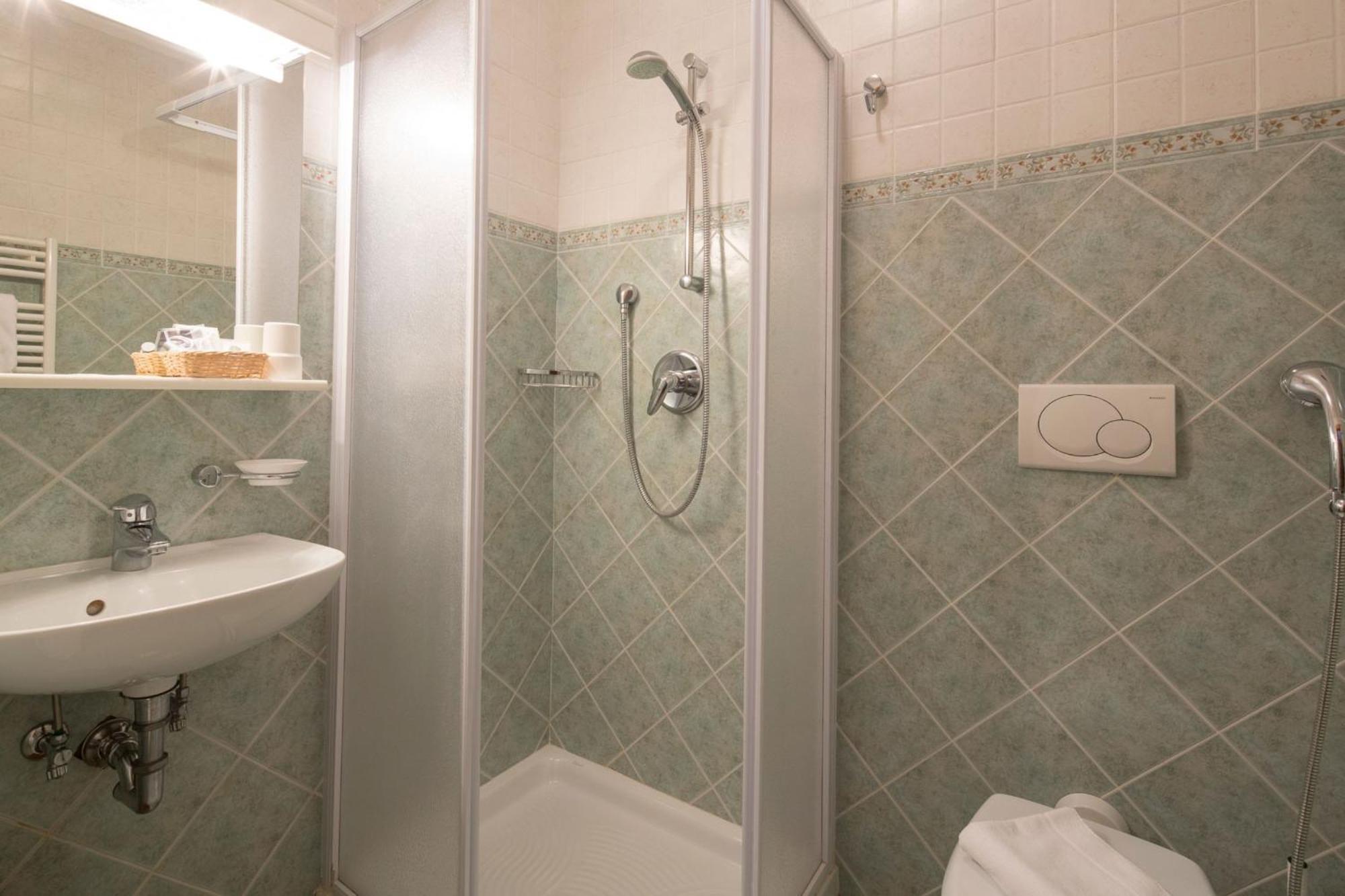 Garni Bellavista Hotell Arabba Rom bilde