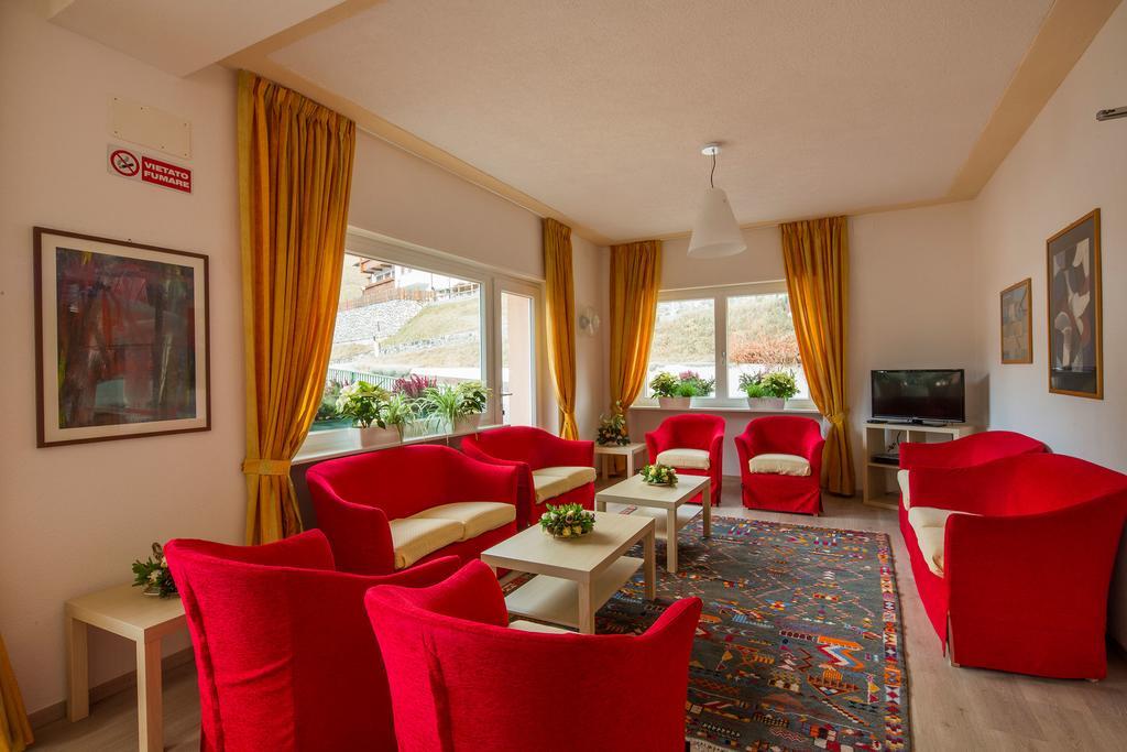 Garni Bellavista Hotell Arabba Eksteriør bilde