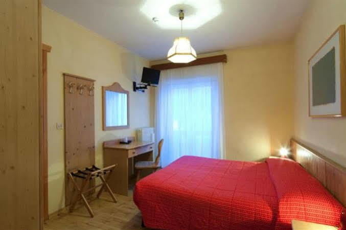 Garni Bellavista Hotell Arabba Eksteriør bilde
